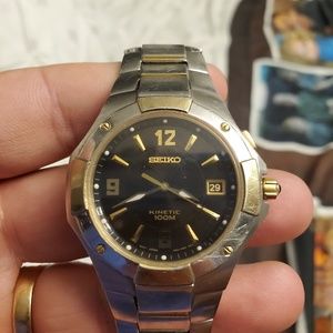 Seiko kinetic watch